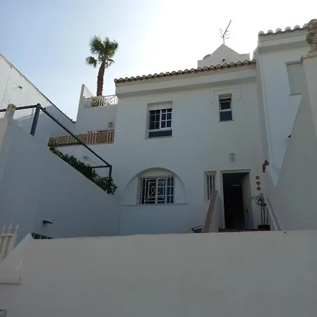 Holiday home Casa Gran Tropicana Playa A 2 Minutos. Almunecar